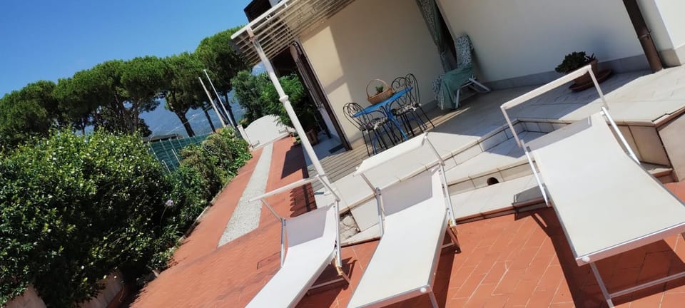 Patio, Day, View (from property/room), sunbed
