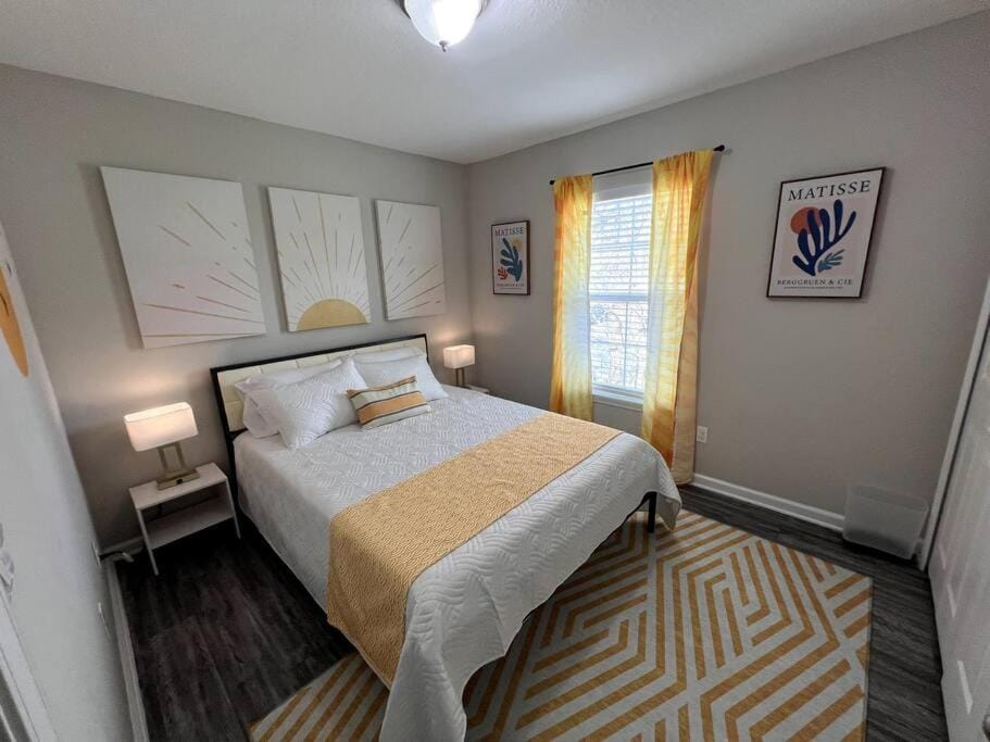 The August - 3BR 2.5BA Open Concept 1.4 Mi to Town House in Saint Augustine