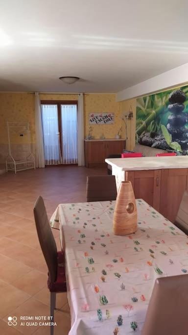 Open Space da Luca e Laura,a 7 minuti da Alghero. Apartment in Olmedo, Sardinia