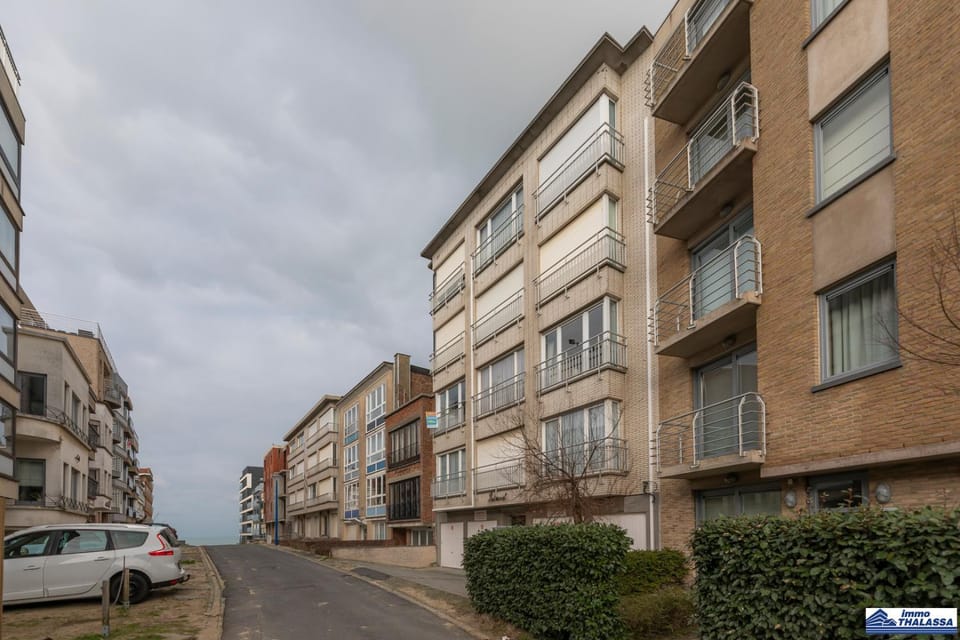 Balmoral 0201 - 3 bedrooms 8p - family appt - near the sea Apartment in Koksijde