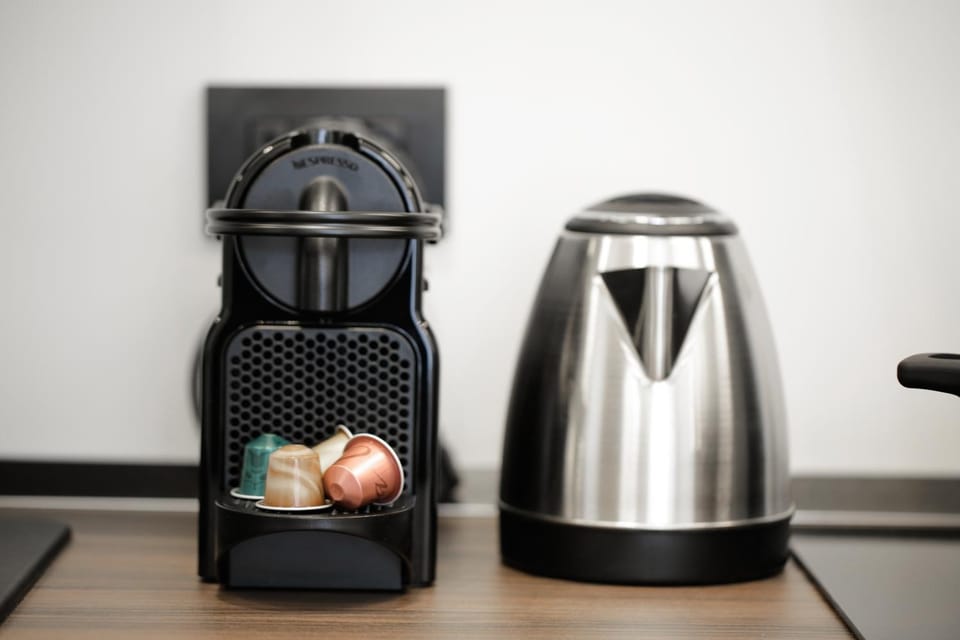 Coffee/tea facilities, Kitchen or kitchenette