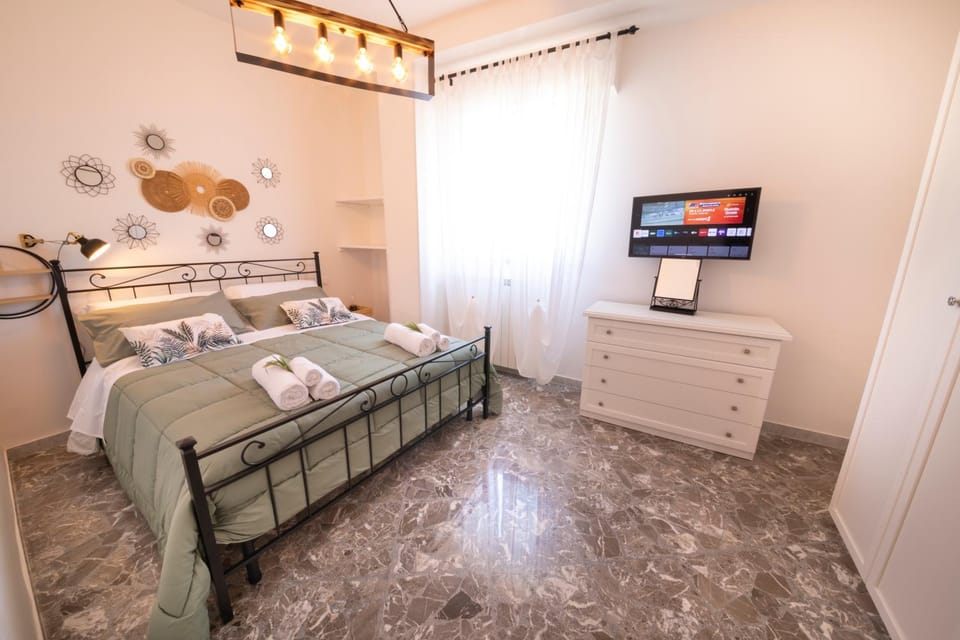 TV and multimedia, Bedroom