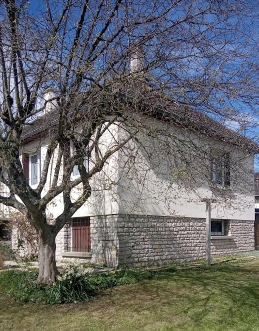 Le Vintage 14 House in Bayeux