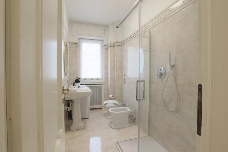 Shower, Toilet, Bathroom, bidet