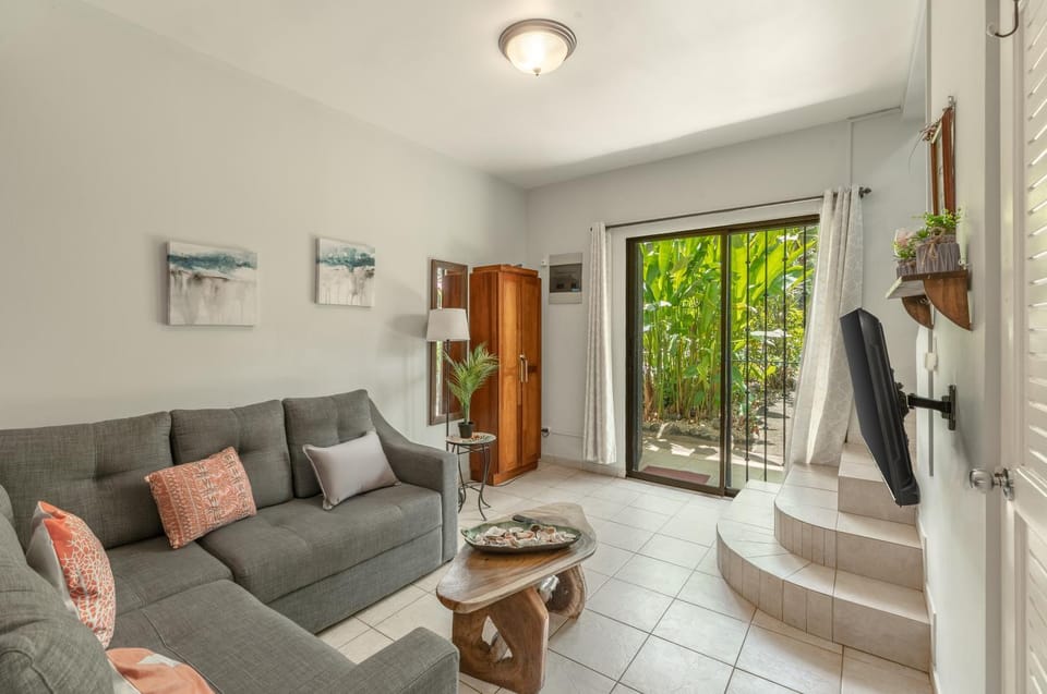 Pura Armonia Condo with Outdoor Patio House in Coco