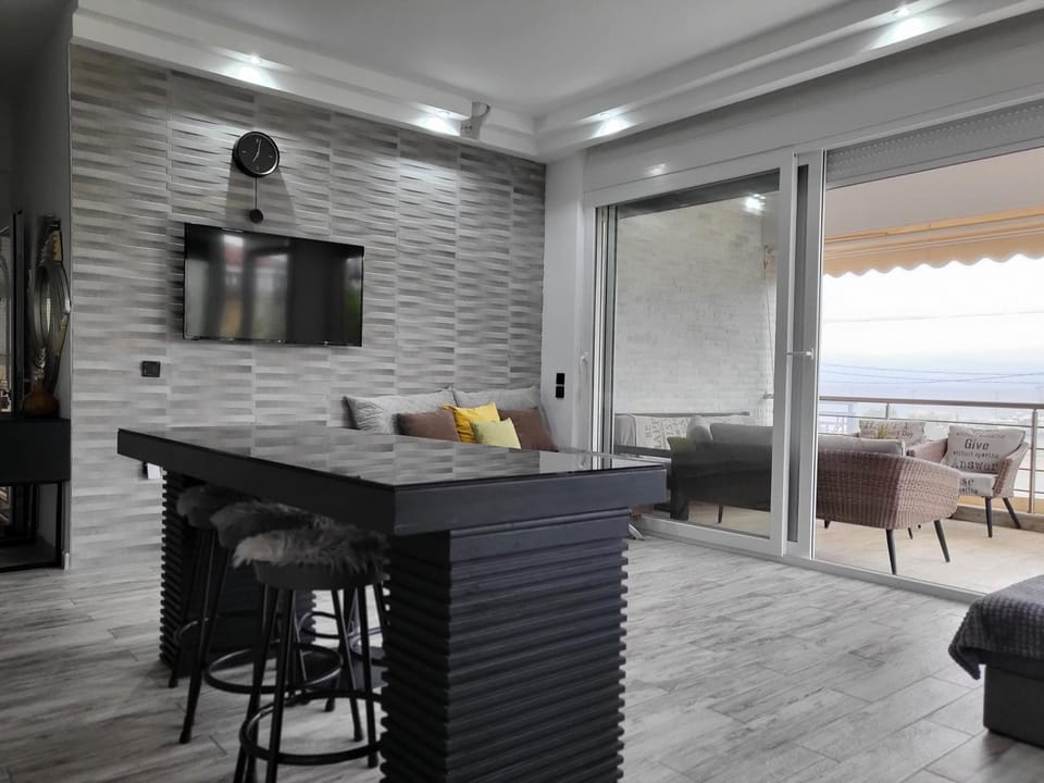 Natural landscape, Kitchen or kitchenette, Living room, Seating area, Sea view