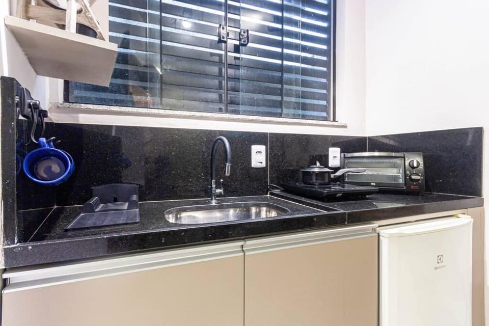 Kitchen or kitchenette, oven, pet friendly, stove, toaster