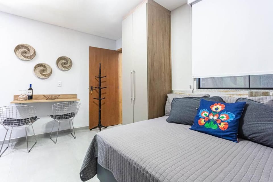 Bed, Living room, Photo of the whole room, Seating area, Dining area, Bedroom, wardrobe