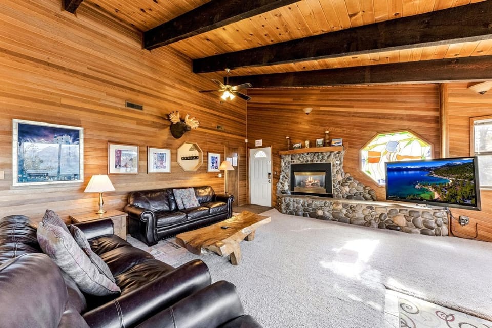 Saddle Road Holiday home 3 House in South Lake Tahoe