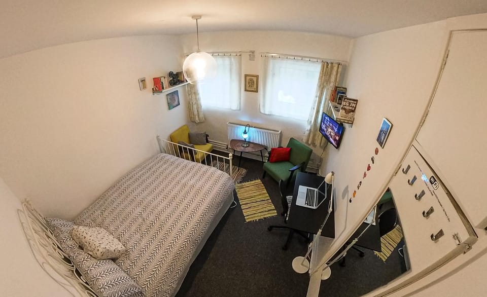 Bed, TV and multimedia, Photo of the whole room, Seating area