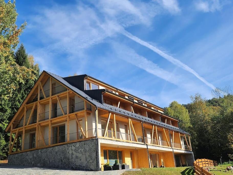 Krásný apartmán REFRINO v přírodě Apartment in Czechia