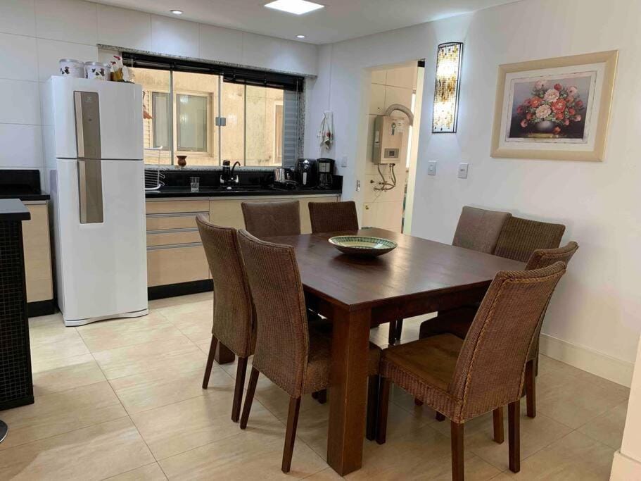 Apartamento fantástico com piscina e linda vista Apartment in Camboriú