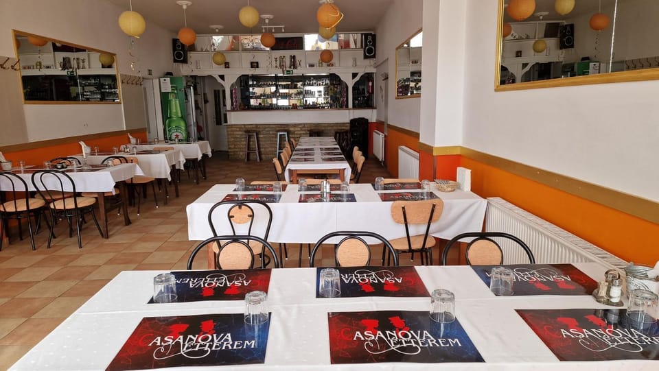 Restaurant/places to eat