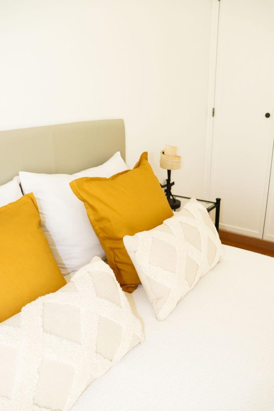 Bed, Bedroom, wardrobe
