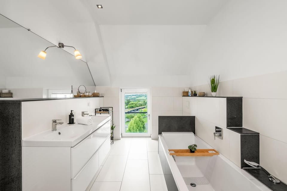 Shower, Bathroom, View (from property/room), Bath, towels