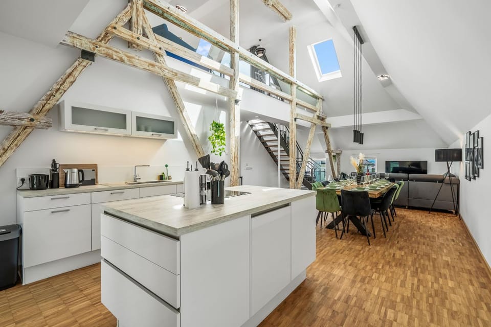 dishwasher, microwave, oven, stove, toaster, kitchen