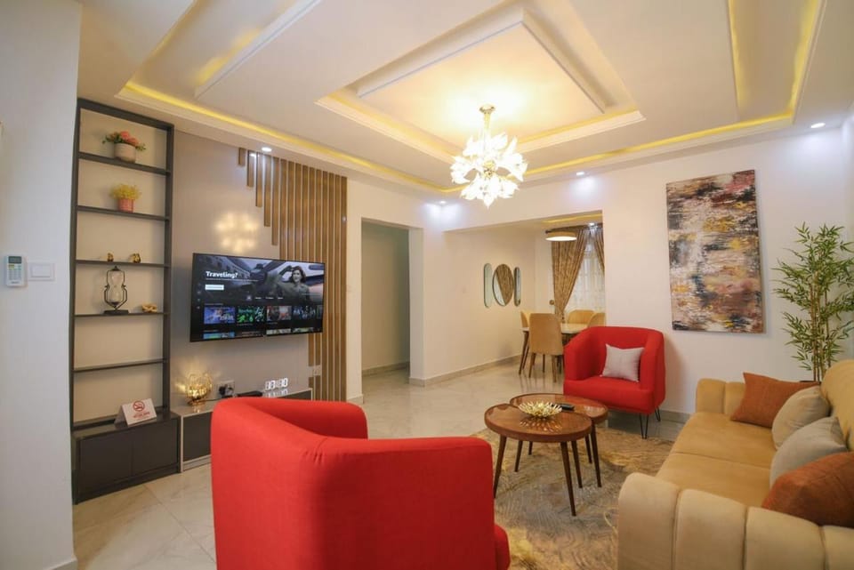 Living room, Seating area