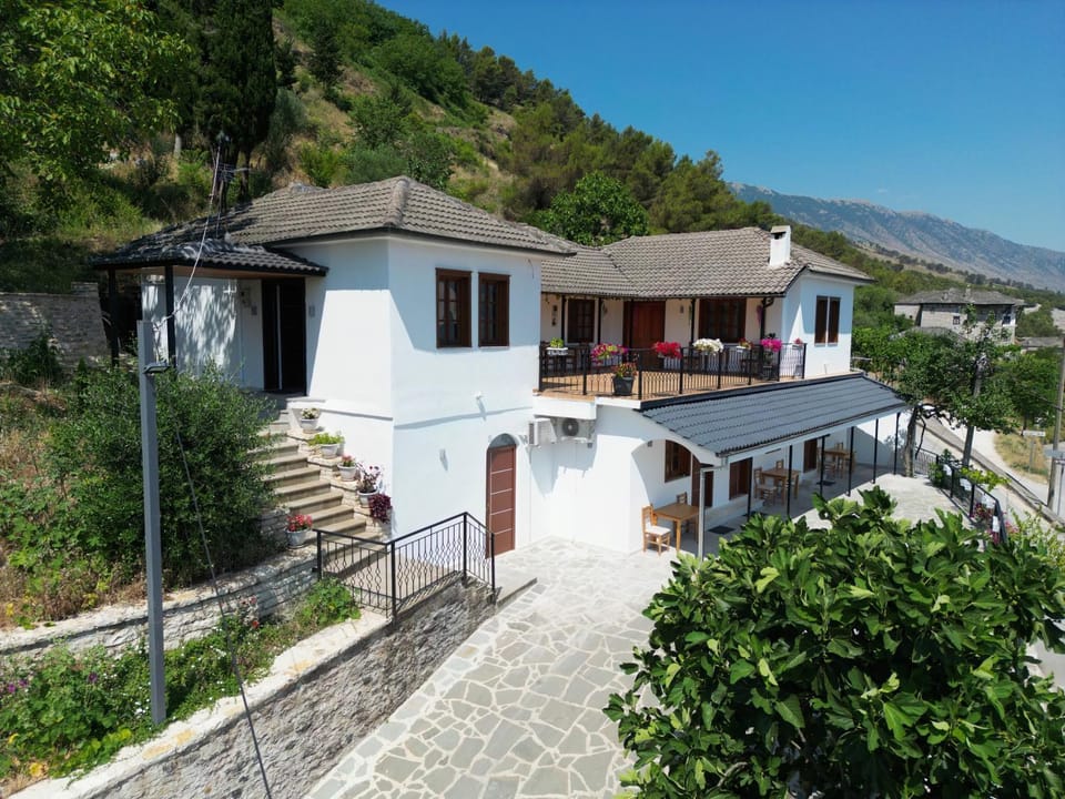 Emblematic House Apartment 4 Vacation rental in Vlorë County, Albania