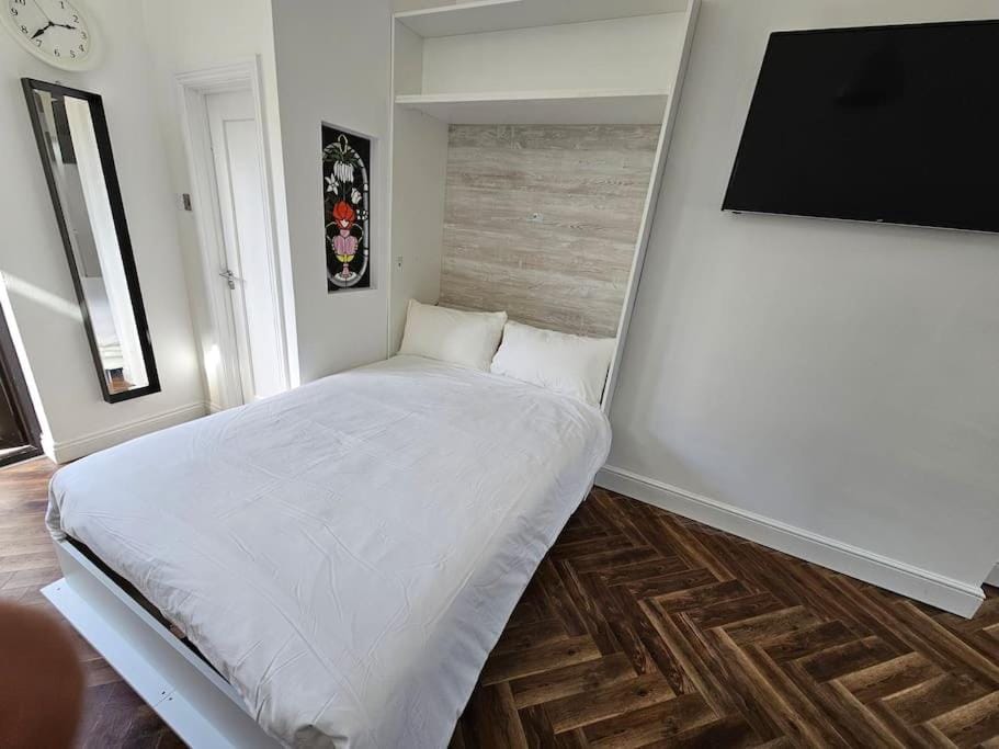 Charming House in City Centre Apartment in Dublin