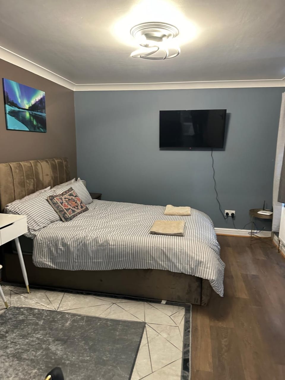 Amazing Ground Floor one bedroom apartment Forest Road Apartment in London