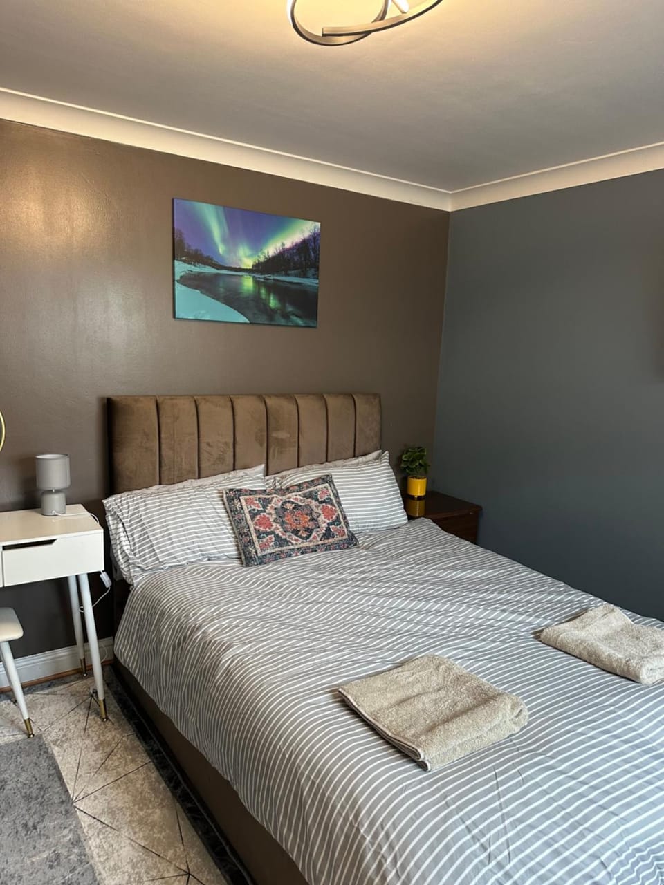 Amazing Ground Floor one bedroom apartment Forest Road Apartment in London
