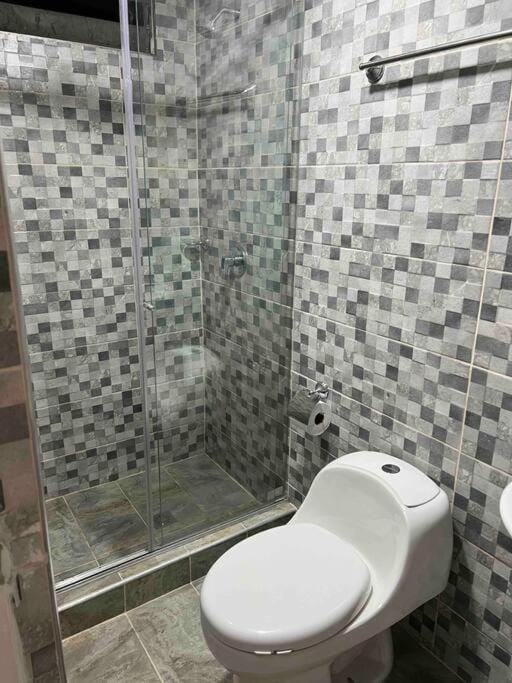 Apto de lujo 101, 2 hab 3 baños Apartment in Cali