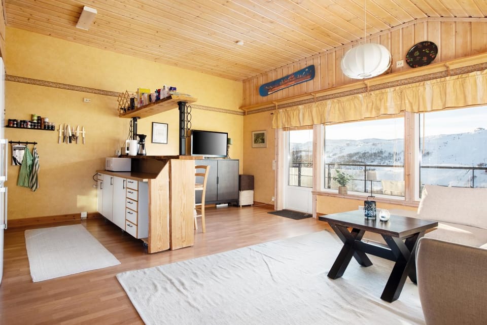 TV and multimedia, Living room, kitchen