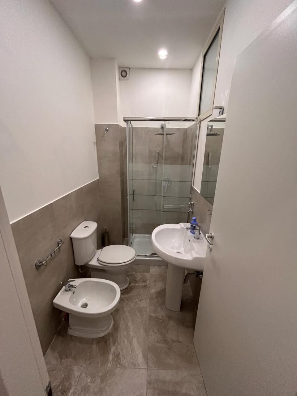 Shower, Toilet, Food close-up, bidet, locker, towels, washing machine, kitchen, air conditioner