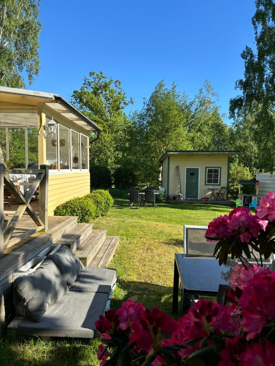 Patio, Garden view