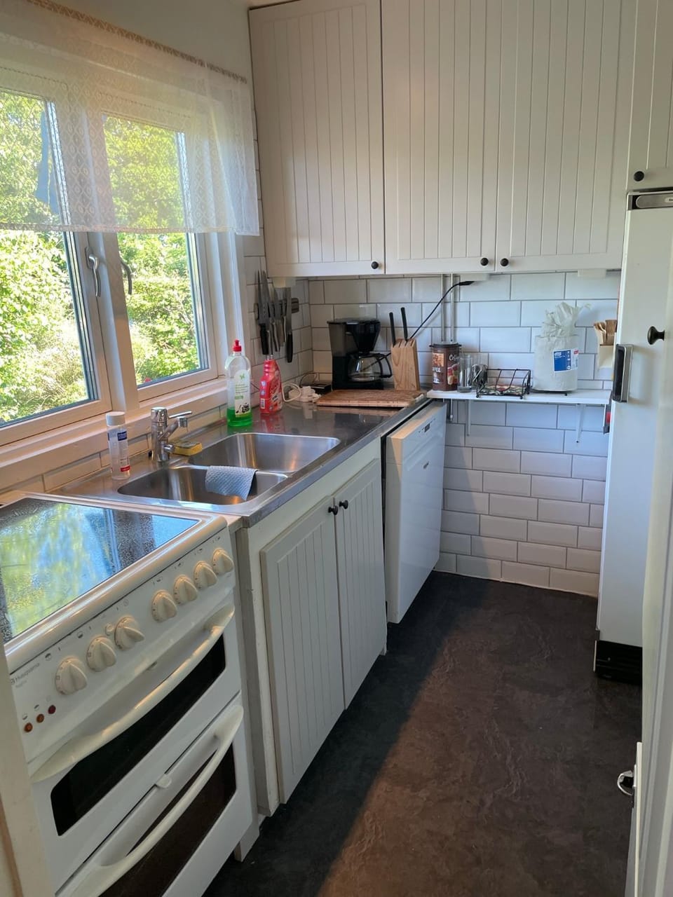 Nice child-friendly house 200m from beautiful beach,near Kullaberg House in Skåne County