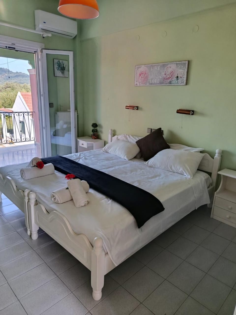 Telis apartments Apartment in Roda