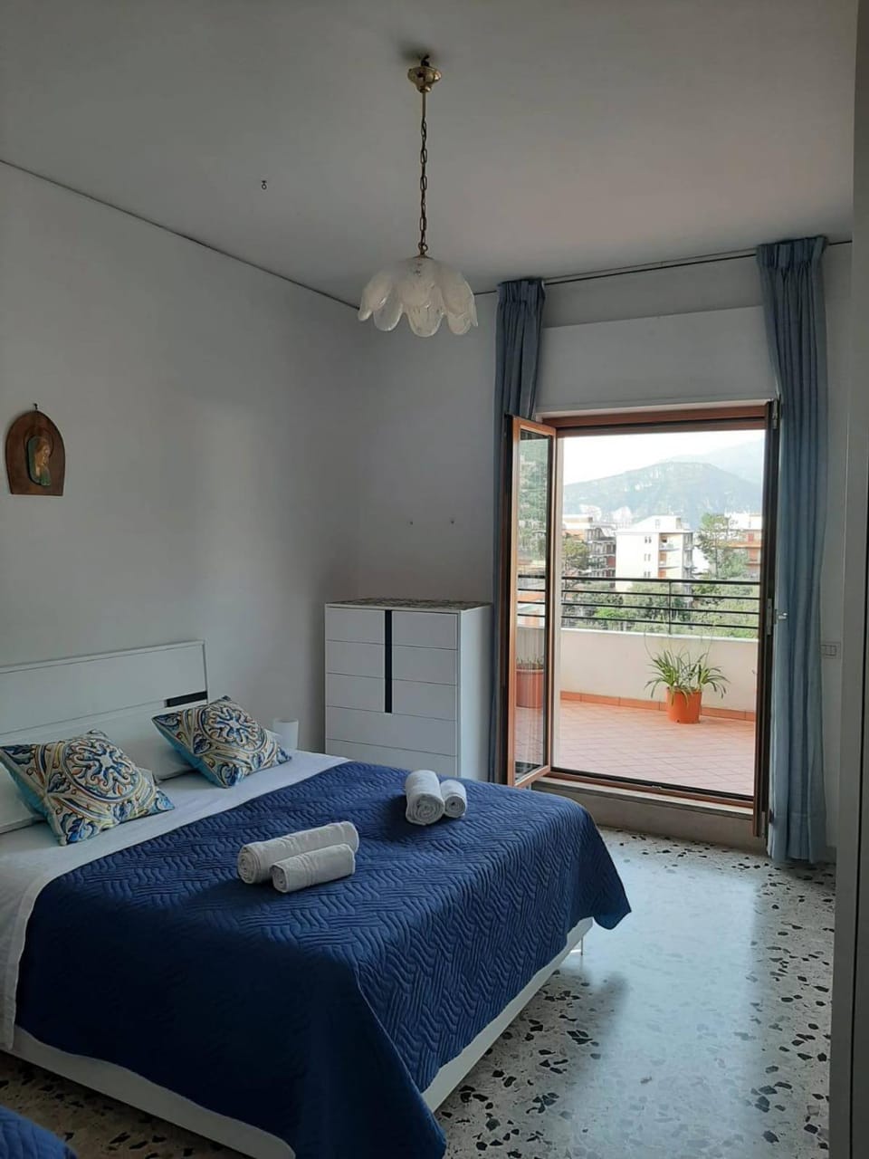 Top Floor House in Priora