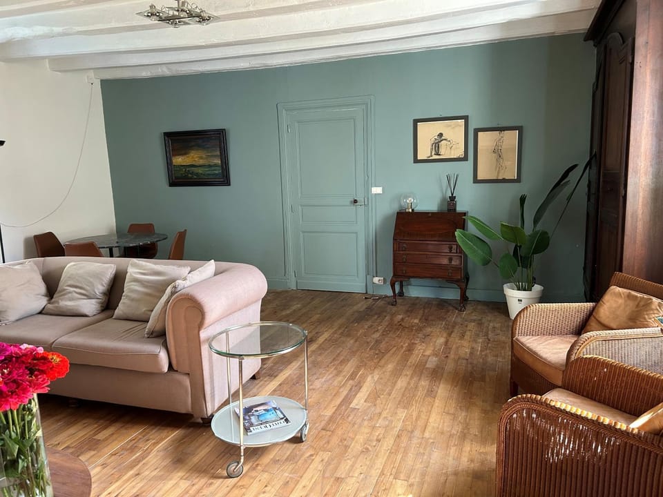 Seating area