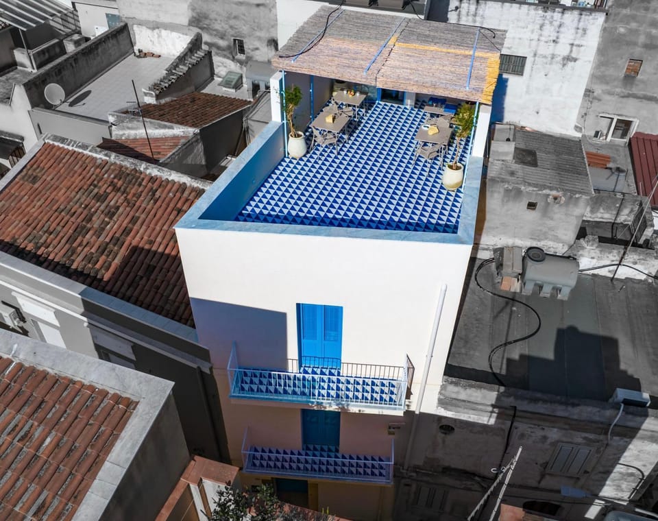 Property building, Bird's eye view