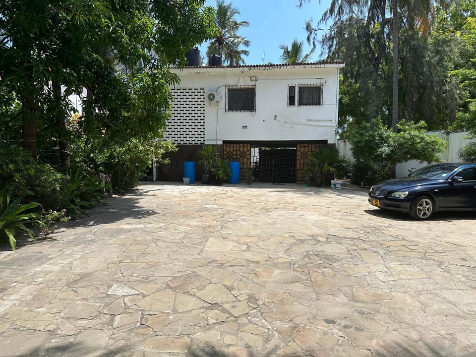 Heidi’s Beach Stay Bed and Breakfast in Mombasa