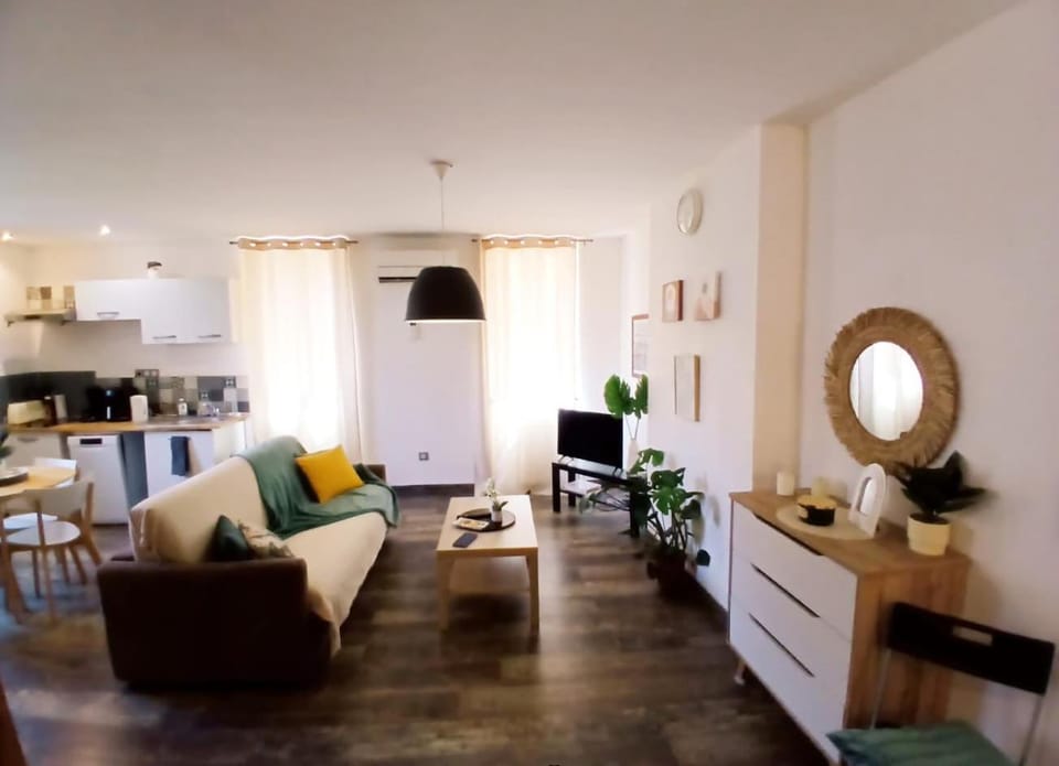 Chez Gauthier - Au Coeur du Panier Apartment in Marseille