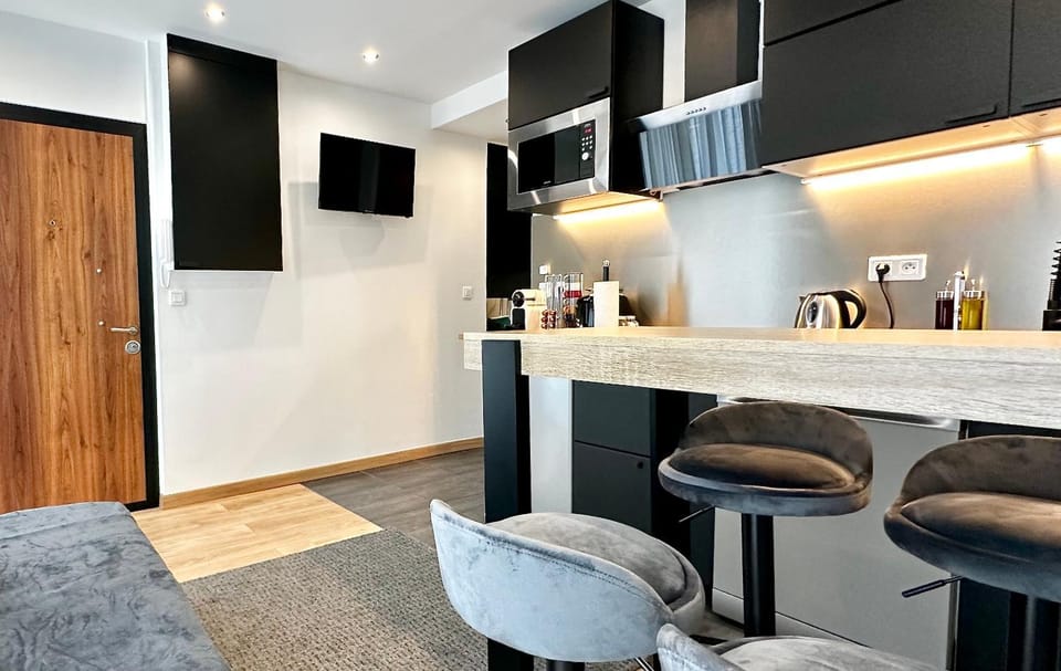 Lounge or bar