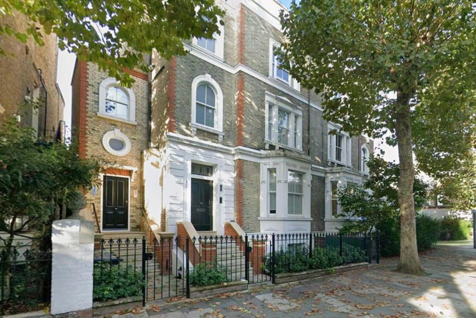 New! Fantastic 1 Bedroom Flat SW6 near Central London Apartment in London