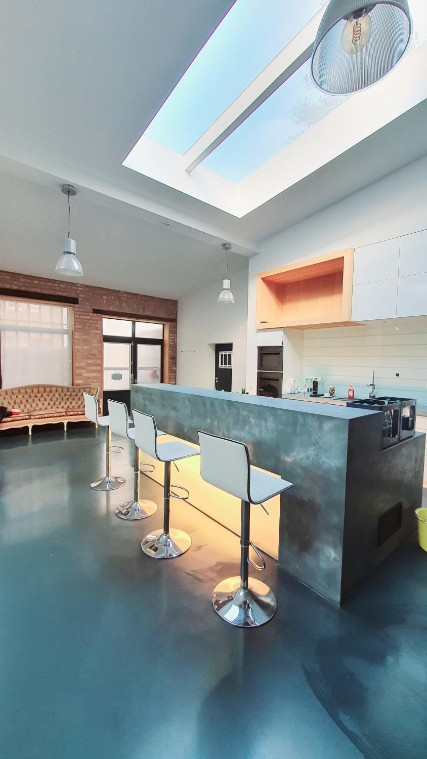 Living room, minibar, kitchen, kitchen