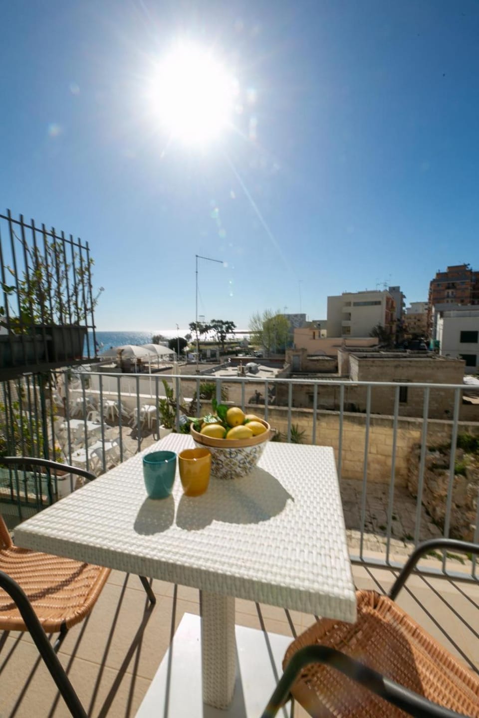 Patio, Natural landscape, View (from property/room), Balcony/Terrace, Dining area, Food, Sea view