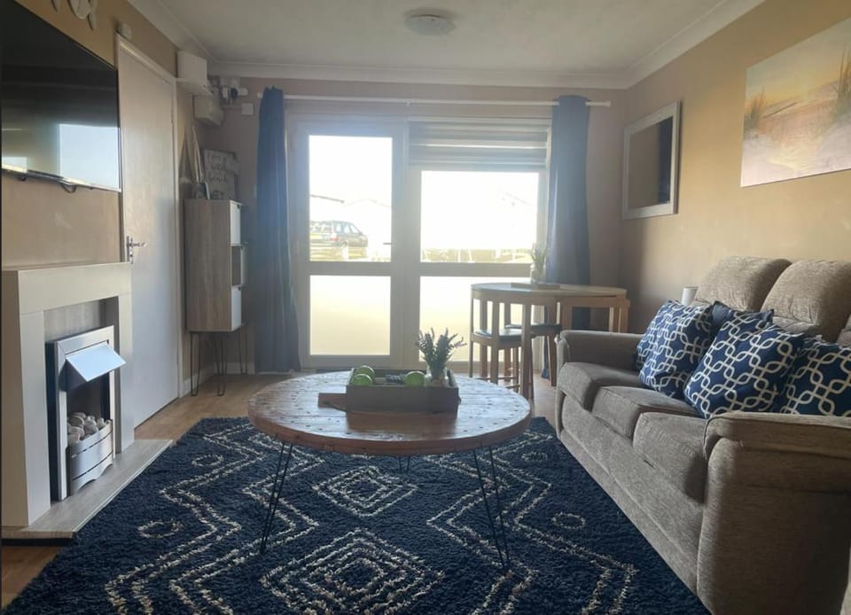 The Phoenix by the Sea- 2 bedroom flat in hunny Apartment in Hunstanton