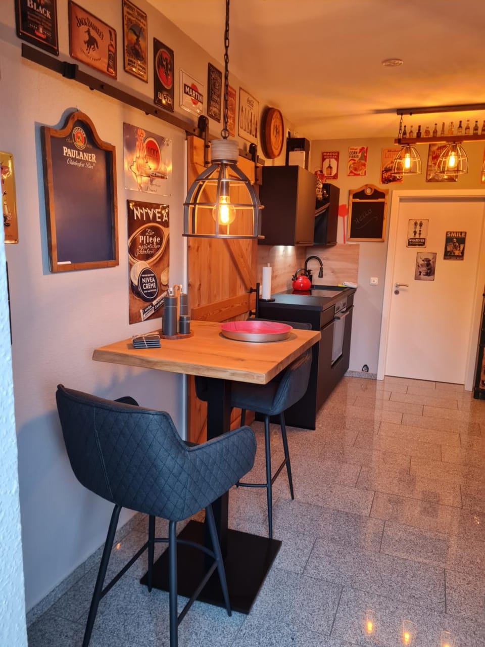 Kitchen or kitchenette, Dining area, Breakfast, pet friendly, stove