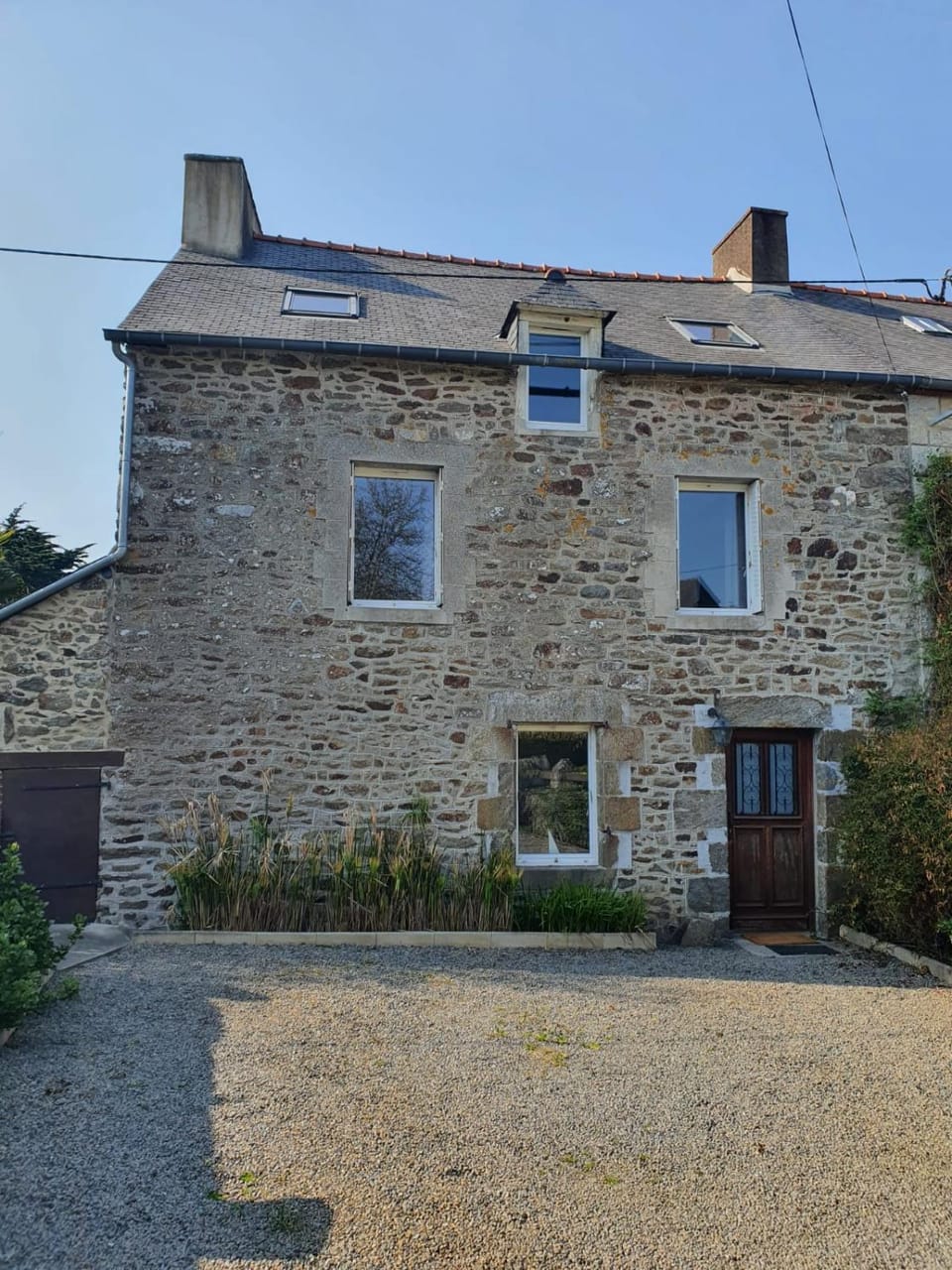 Maison bretonne, jardin clos, St Malo, Dinan, bord de Rance House in Brittany
