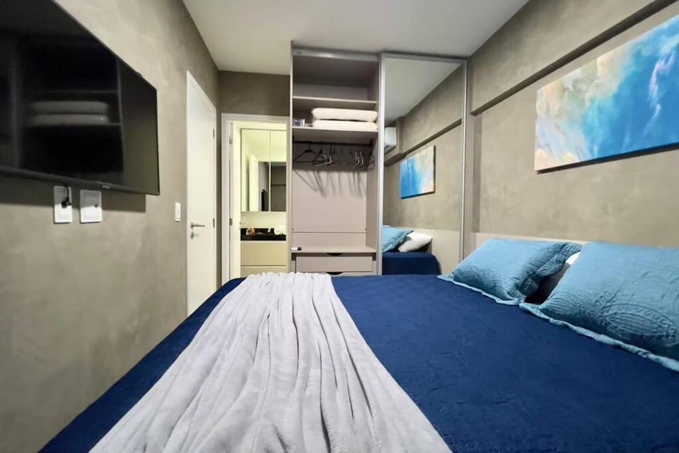 Bed, TV and multimedia, Photo of the whole room, Bedroom, air conditioner
