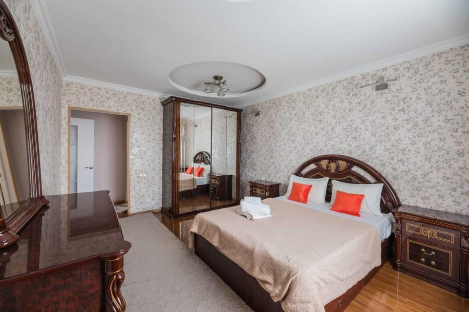 Bed, Bedroom, wardrobe