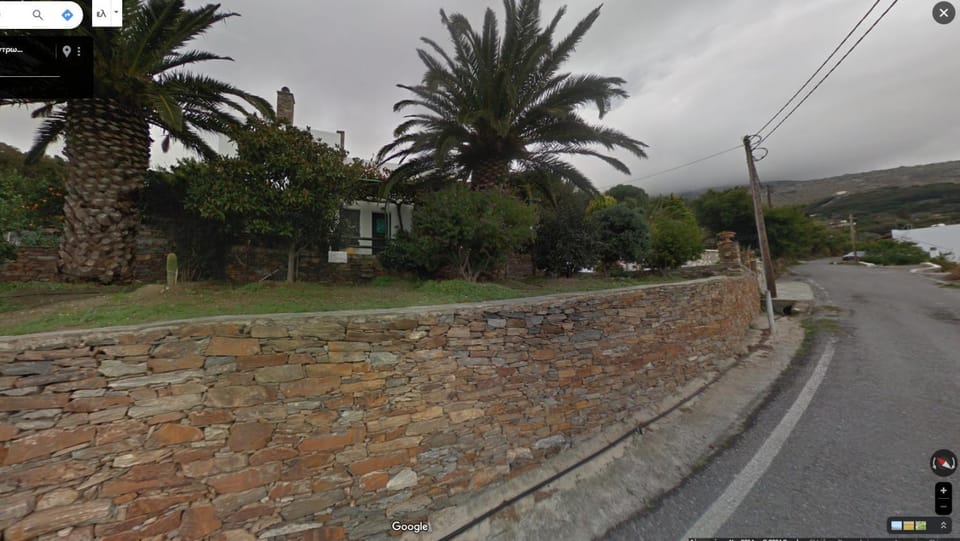 Day, Neighbourhood, Natural landscape, Mountain view, Street view