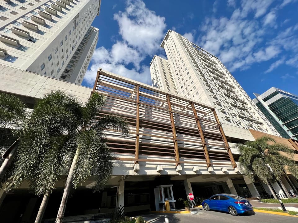 Property building, Day, Parking