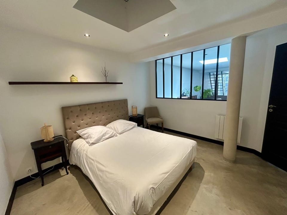 Loft du Maine Laval Centre Apartment in Laval