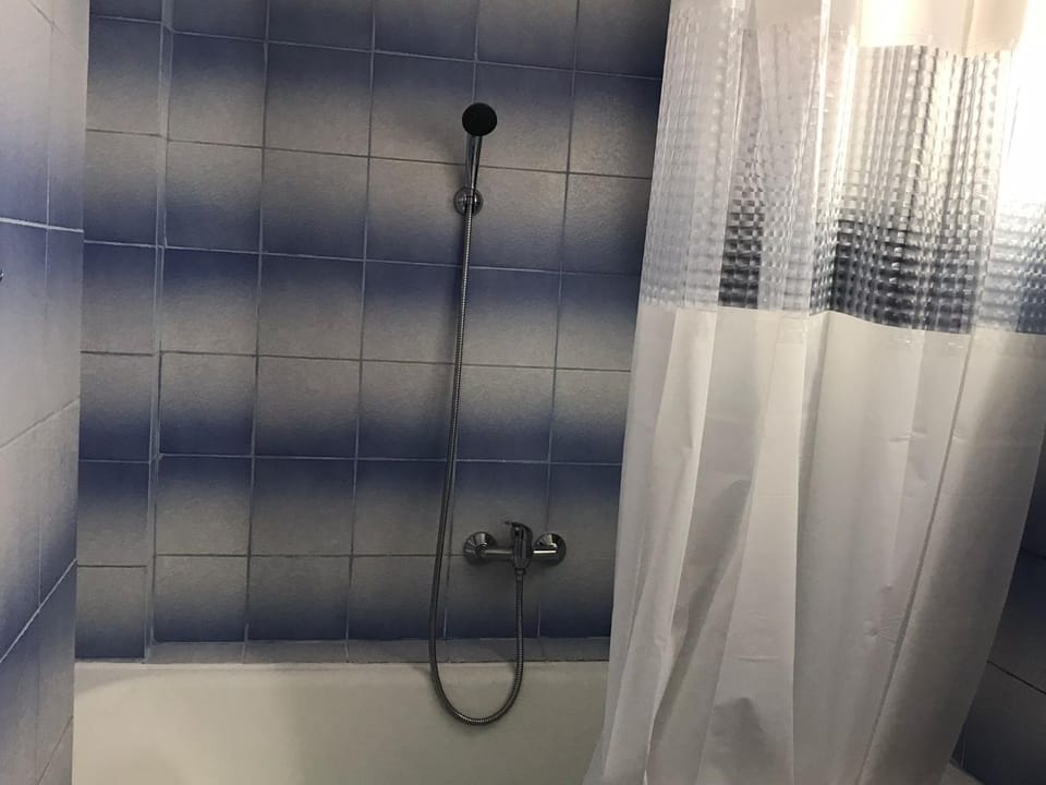 Bathroom, Bath