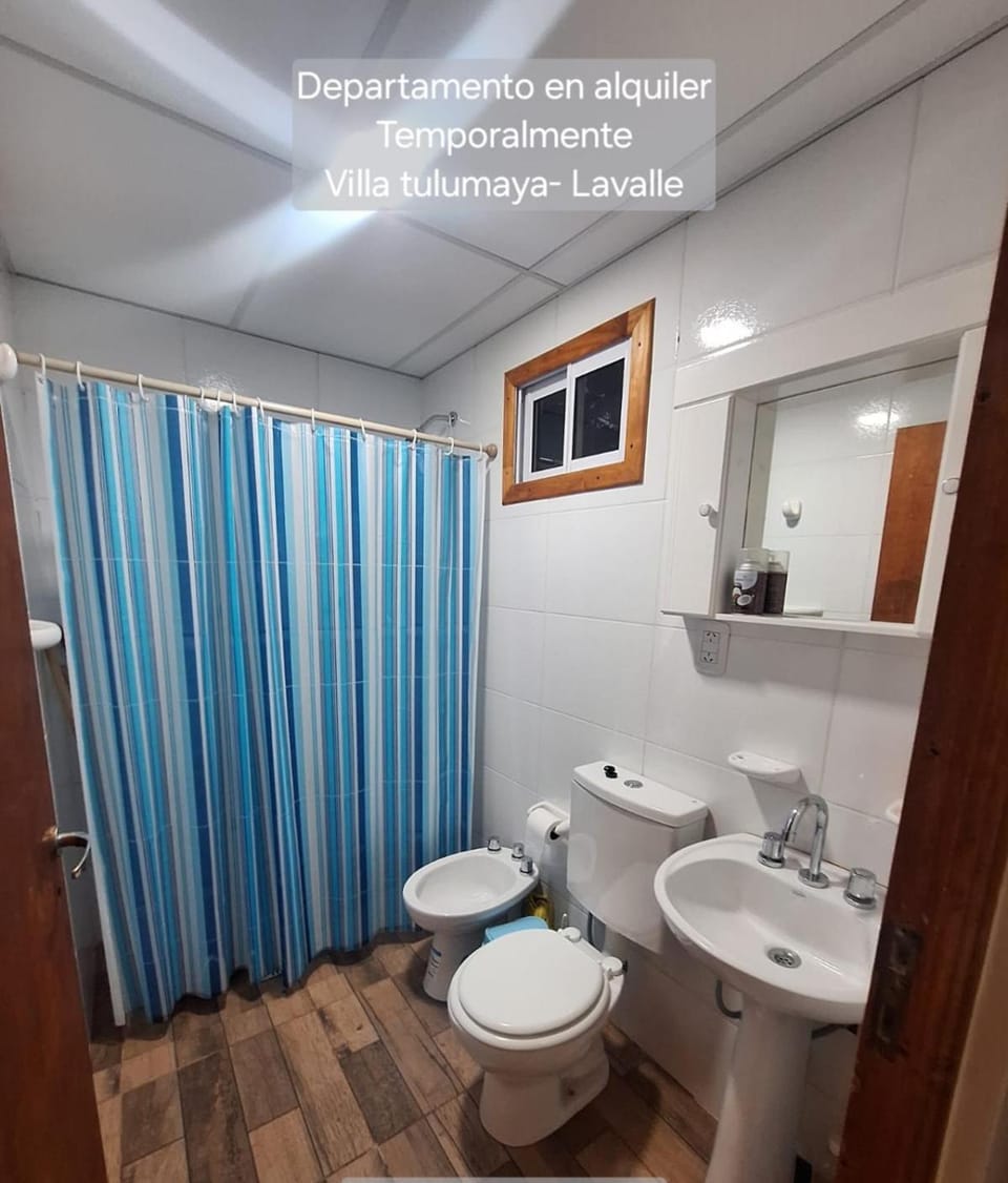 Toilet, bidet